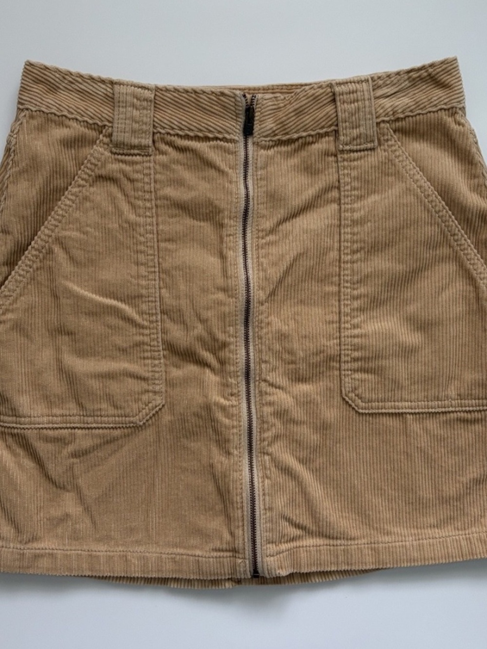 Hollister Juniors Size 7 Ultra High Rise Corduroy Mini Skirt Tan Camel Cream